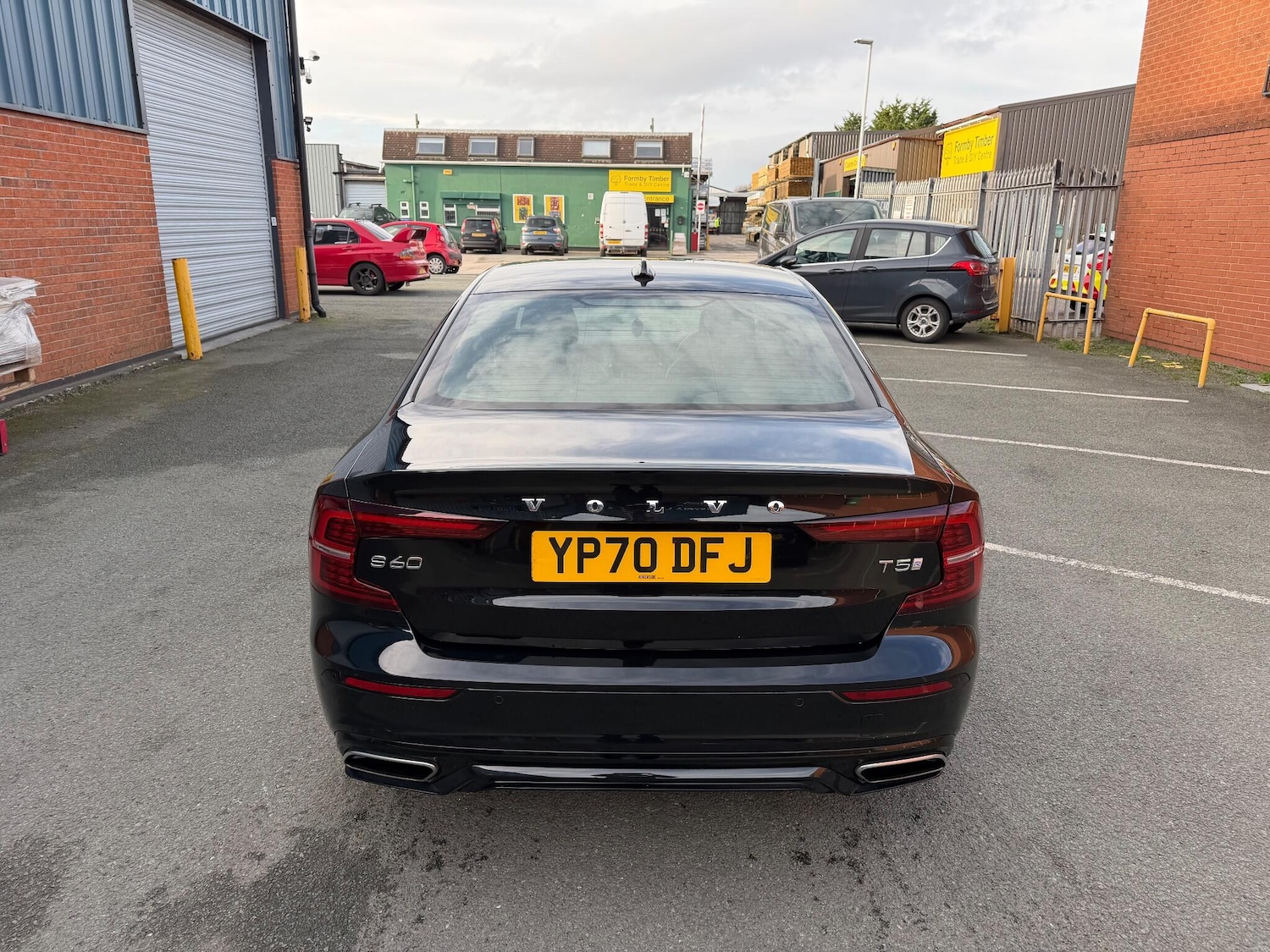 Used Volvo S60 2020 for sale - 76899090: Photo 4