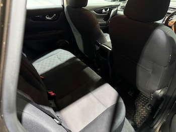 Used Nissan Qashqai 2016 for sale - 76976875: Photo