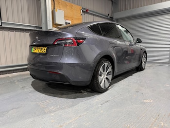 Used Tesla Model Y 2022 for sale - 76619957: Photo