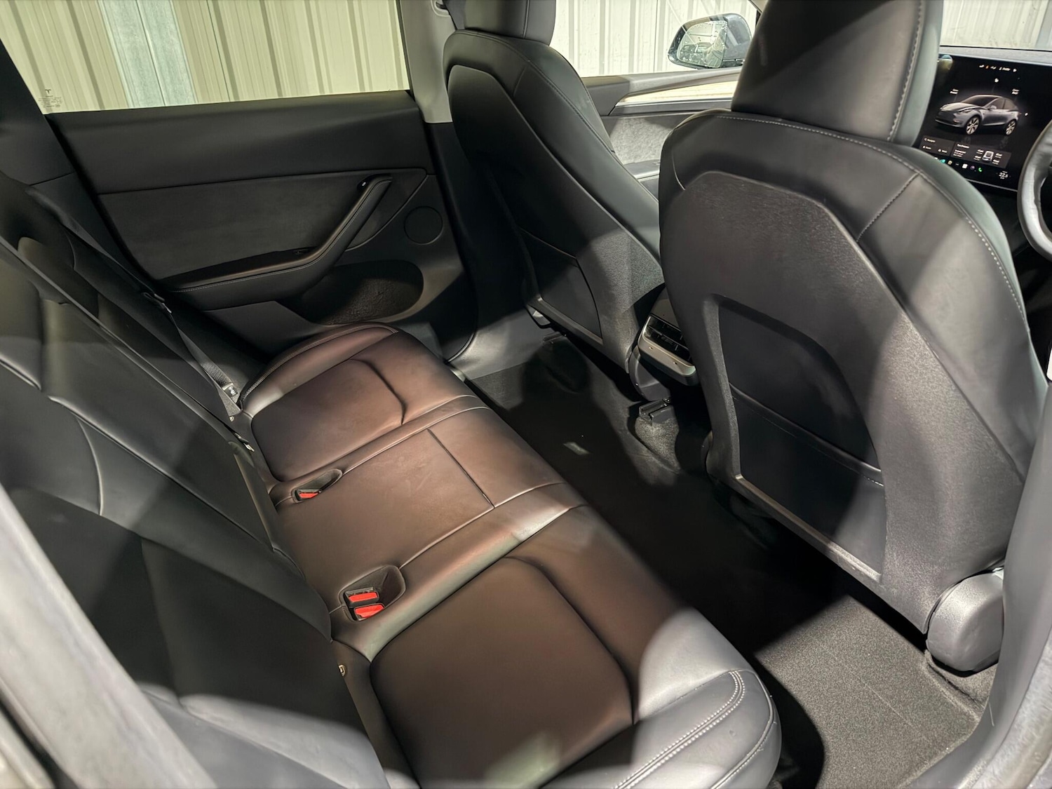 Used Tesla Model Y 2022 for sale - 76619957: Photo 4