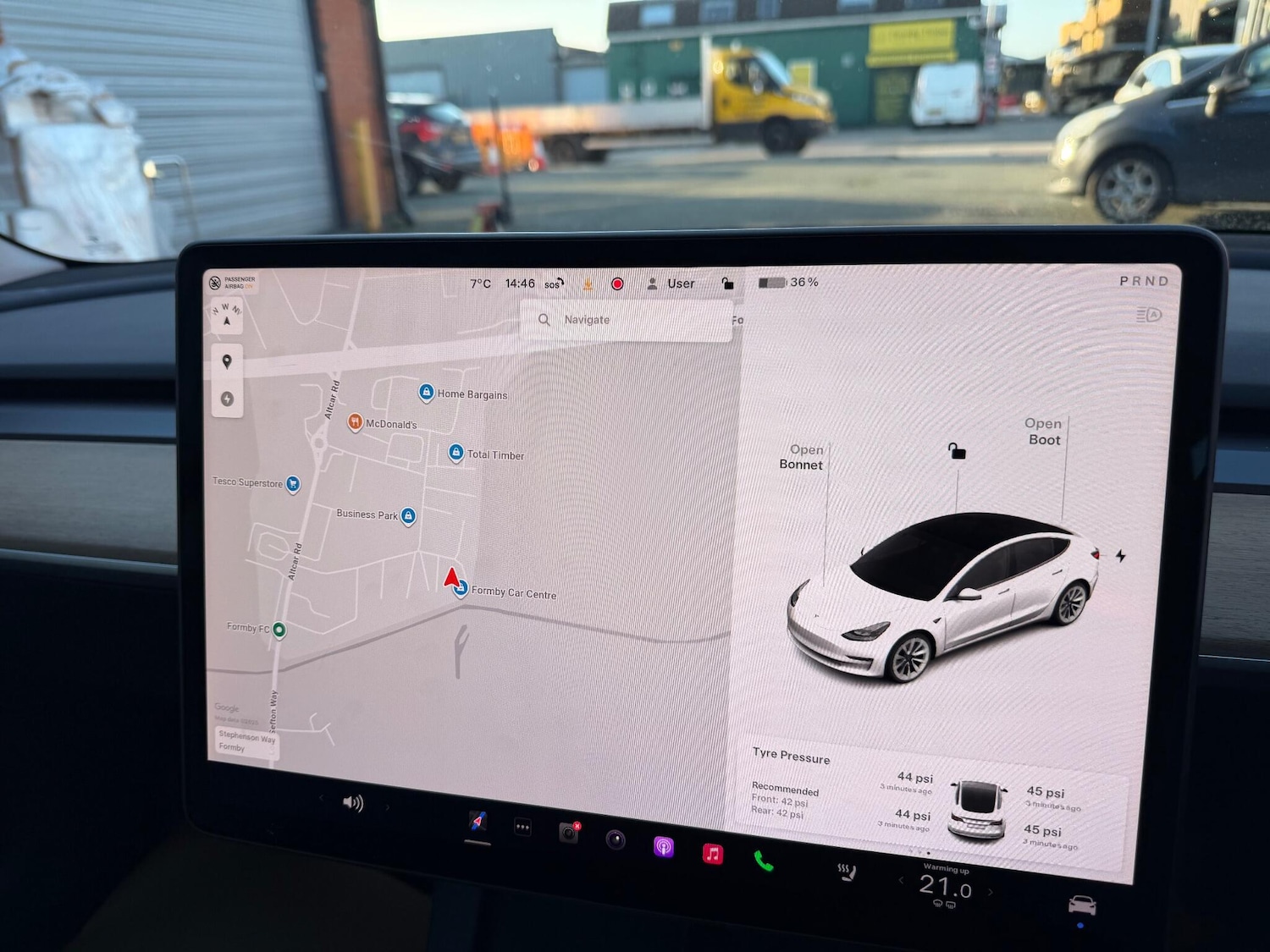 Used Tesla Model 3 2021 for sale - 76607308: Photo 17