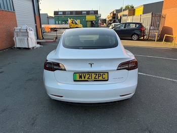 Used Tesla Model 3 2021 for sale - 76607308: Photo