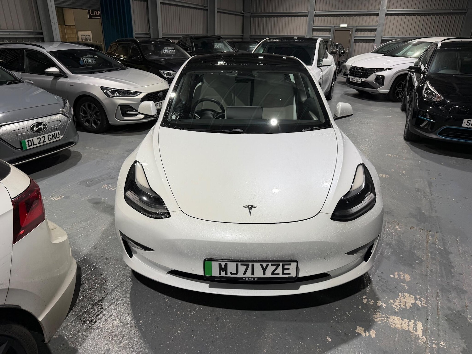 Used Tesla Model 3 2021 for sale - 76976439: Photo 3