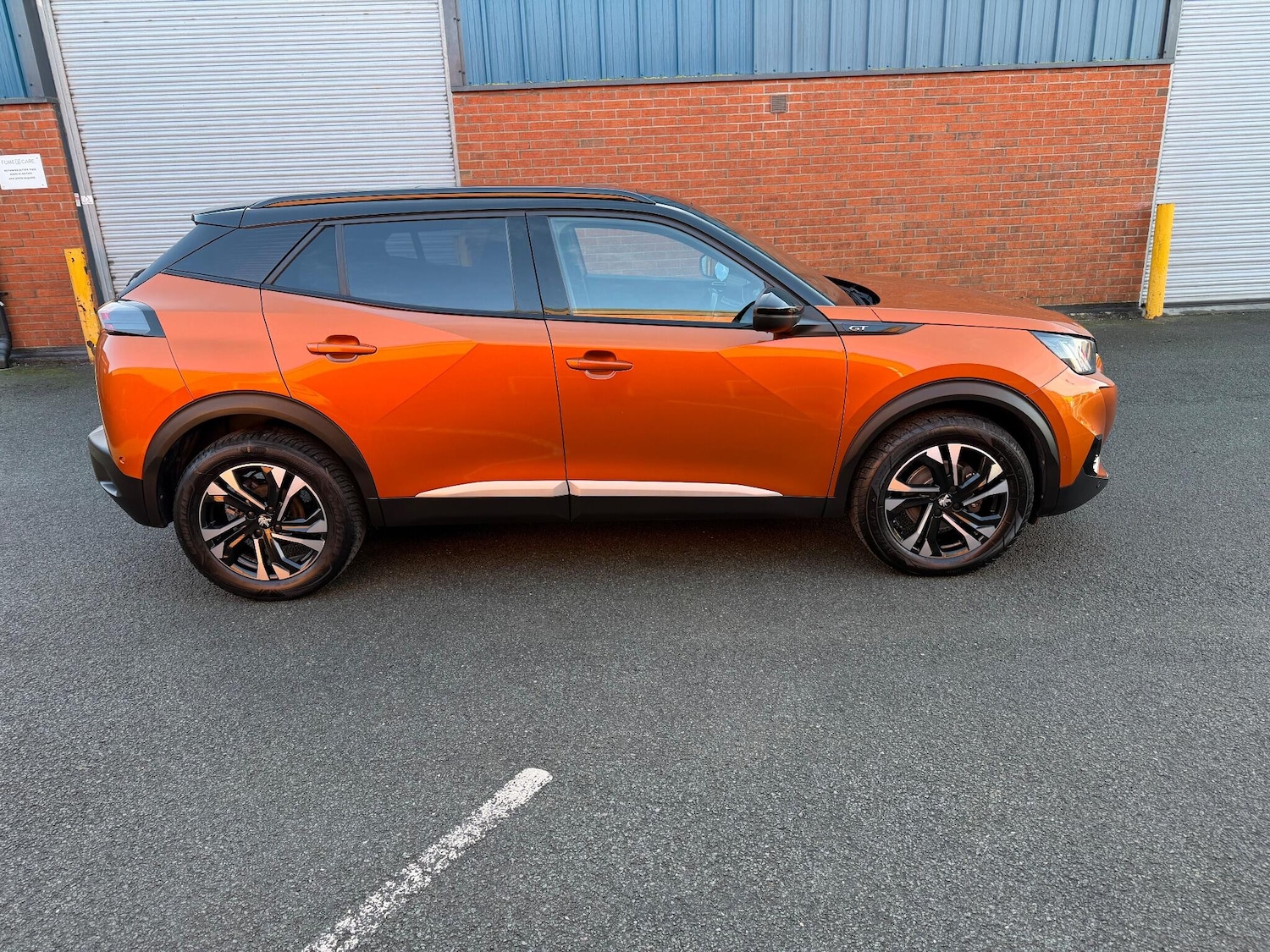 Used Peugeot 2008 2022 for sale - 76912731: Photo 2