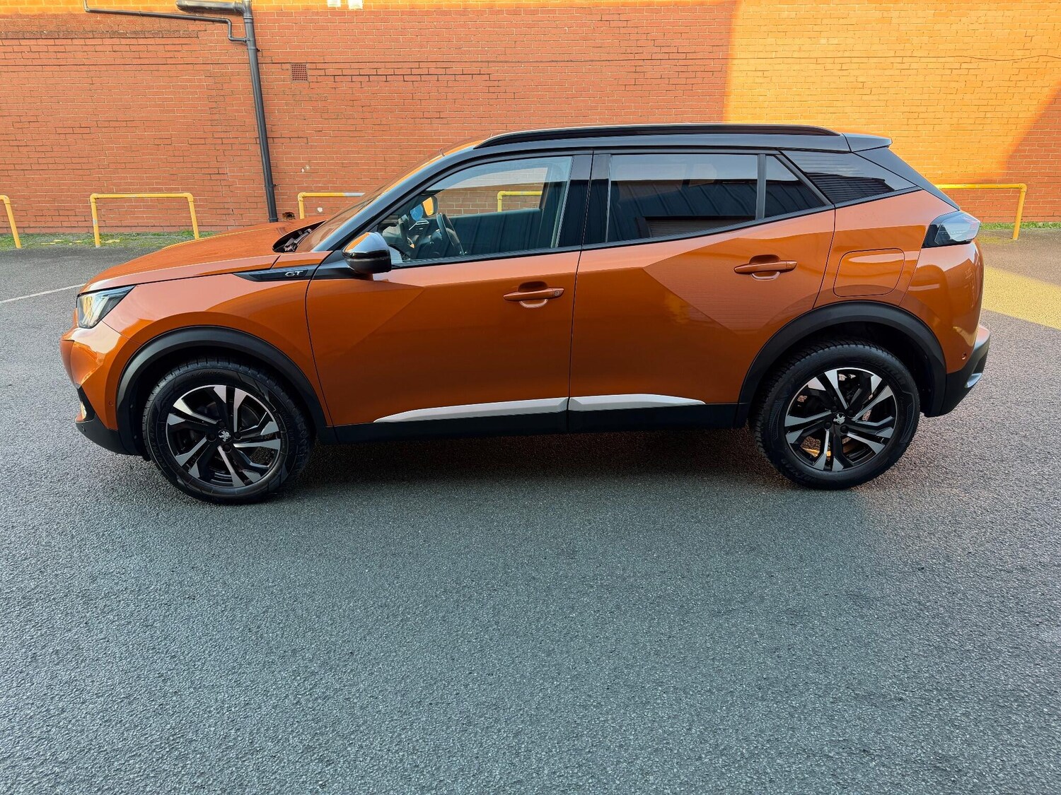 Used Peugeot 2008 2022 for sale - 76912731: Photo 6