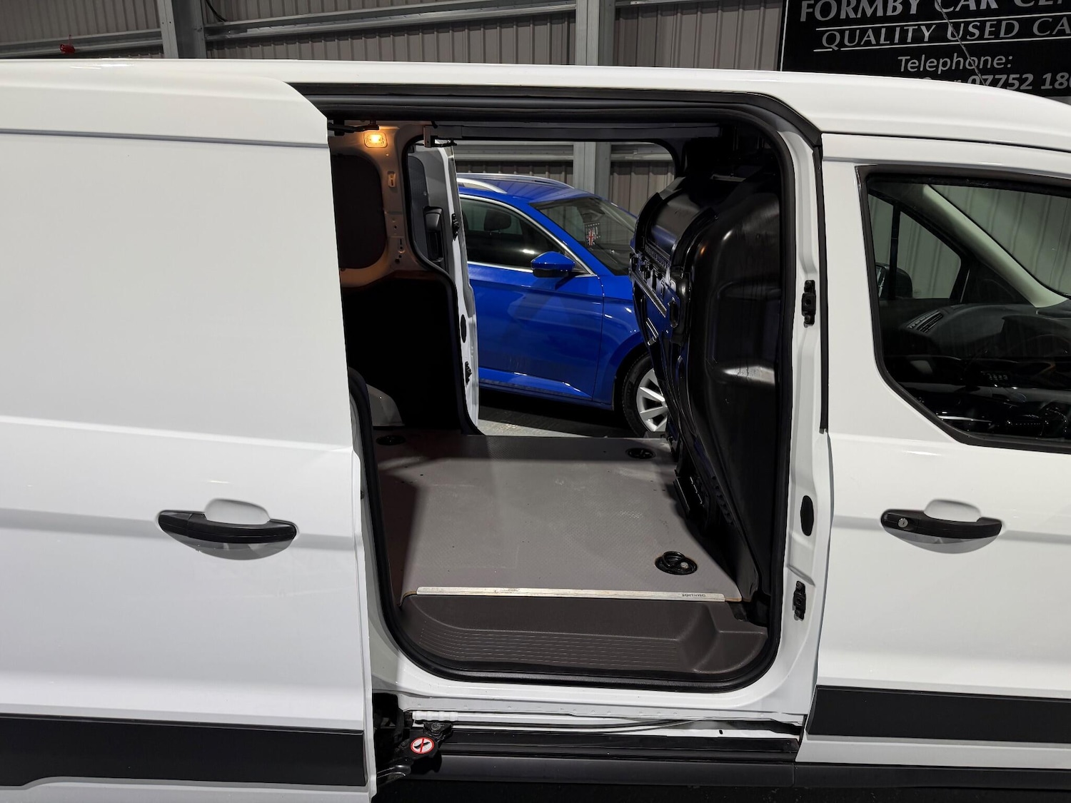 Used Ford Transit Connect 2019 for sale - 76610145: Photo 12