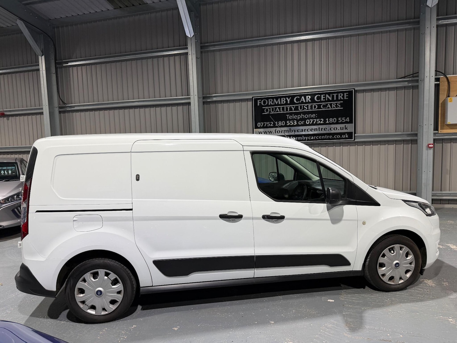 Used Ford Transit Connect 2019 for sale - 76610145: Photo 2