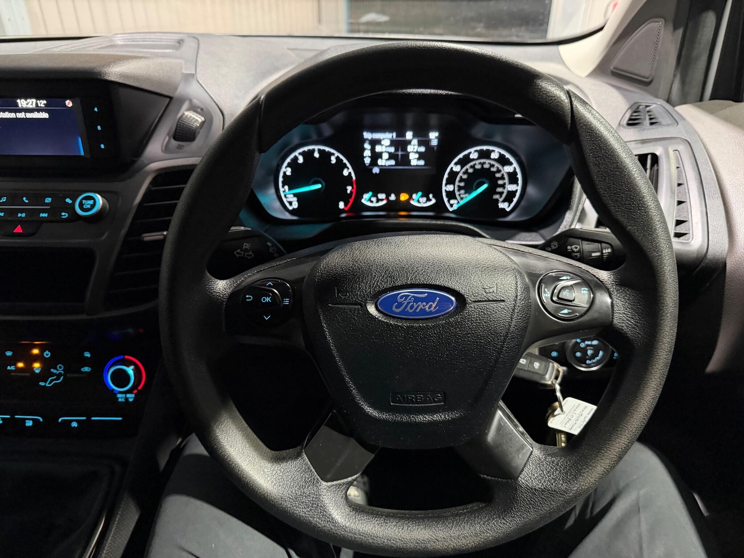 Used Ford Transit Connect 2019 for sale - 76610145: Photo 9