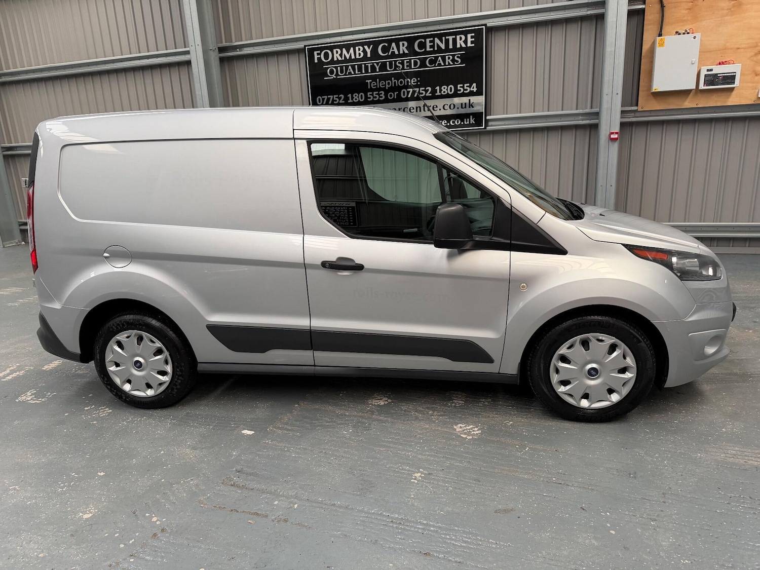 Used Ford Transit Connect 2017 for sale - 77191829: Photo 2