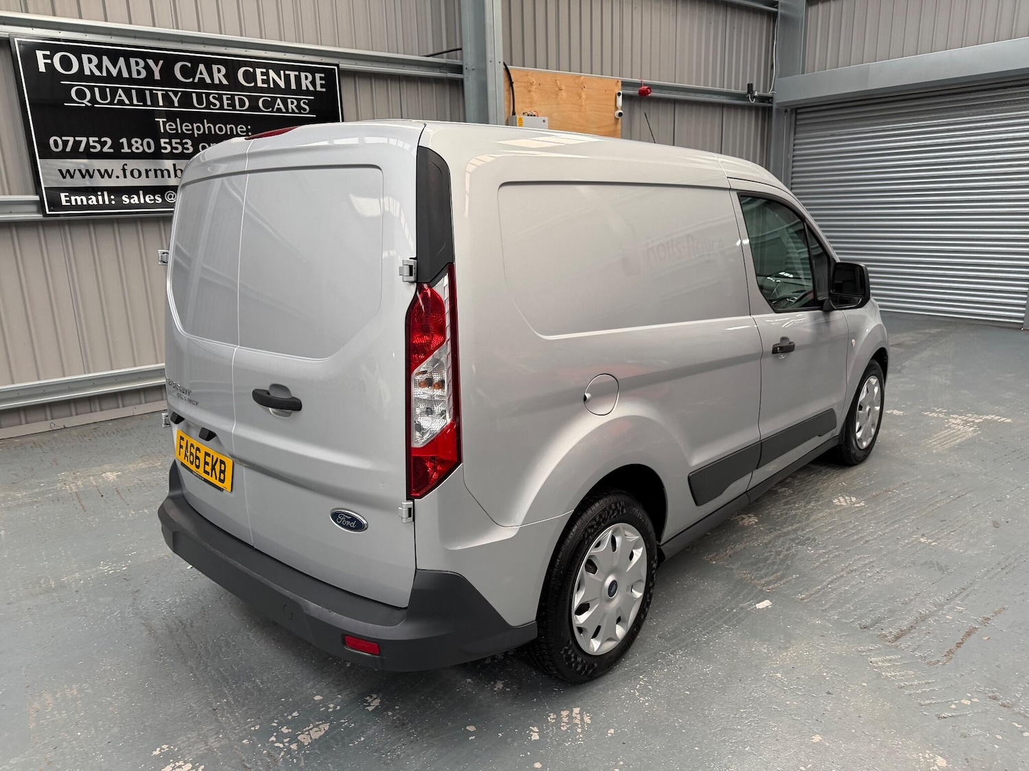 Used Ford Transit Connect 2017 for sale - 77191829: Photo 3