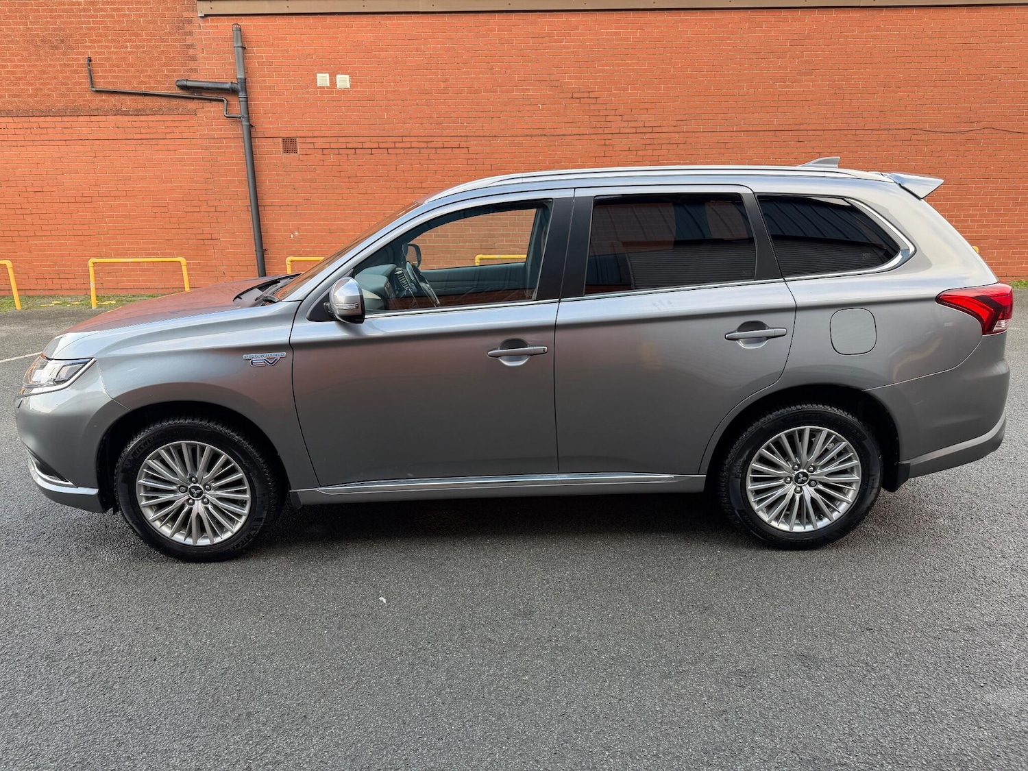 Used Mitsubishi Outlander 2019 for sale - 76927075: Photo 6