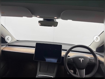 Used Tesla Model 3 2022 for sale - 76742300: Photo