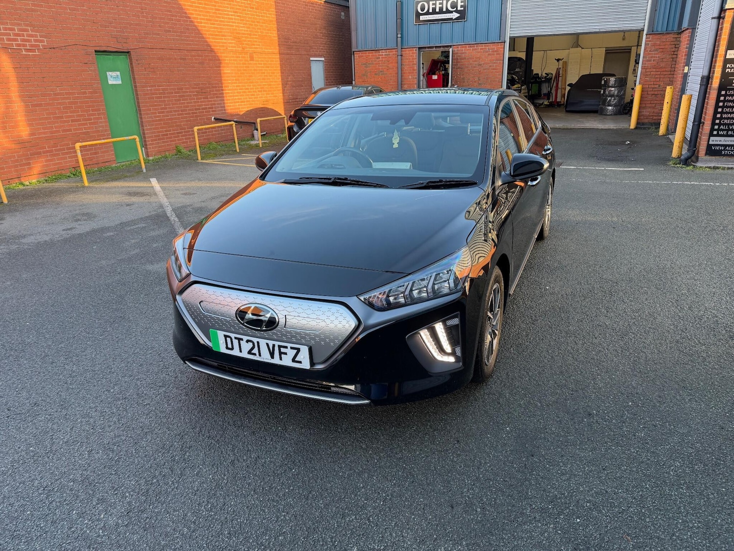 Used Hyundai IONIQ 2021 for sale - 76786393: Photo 2
