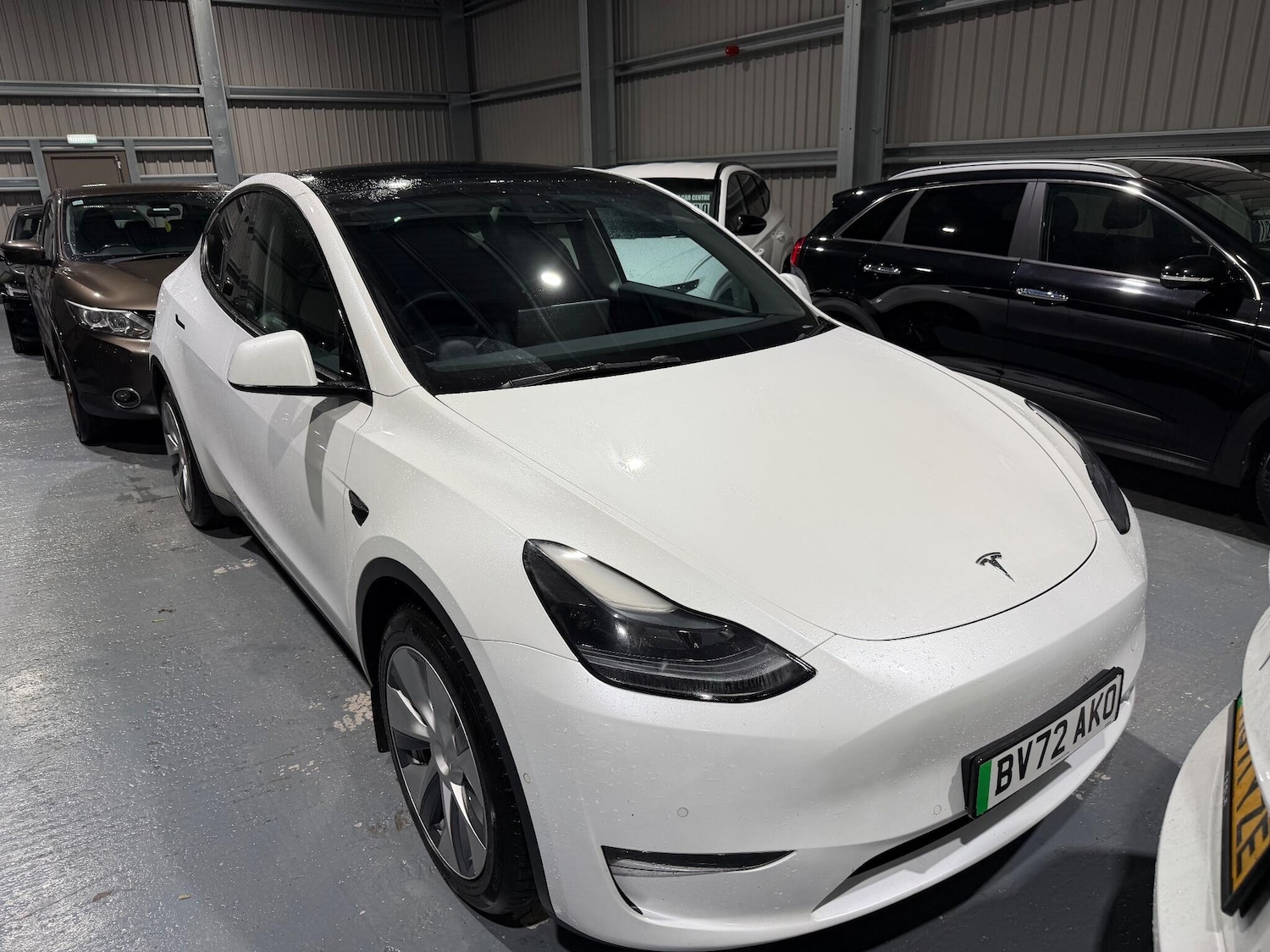 Used Tesla Model Y 2022 for sale - 76976440: Photo 1