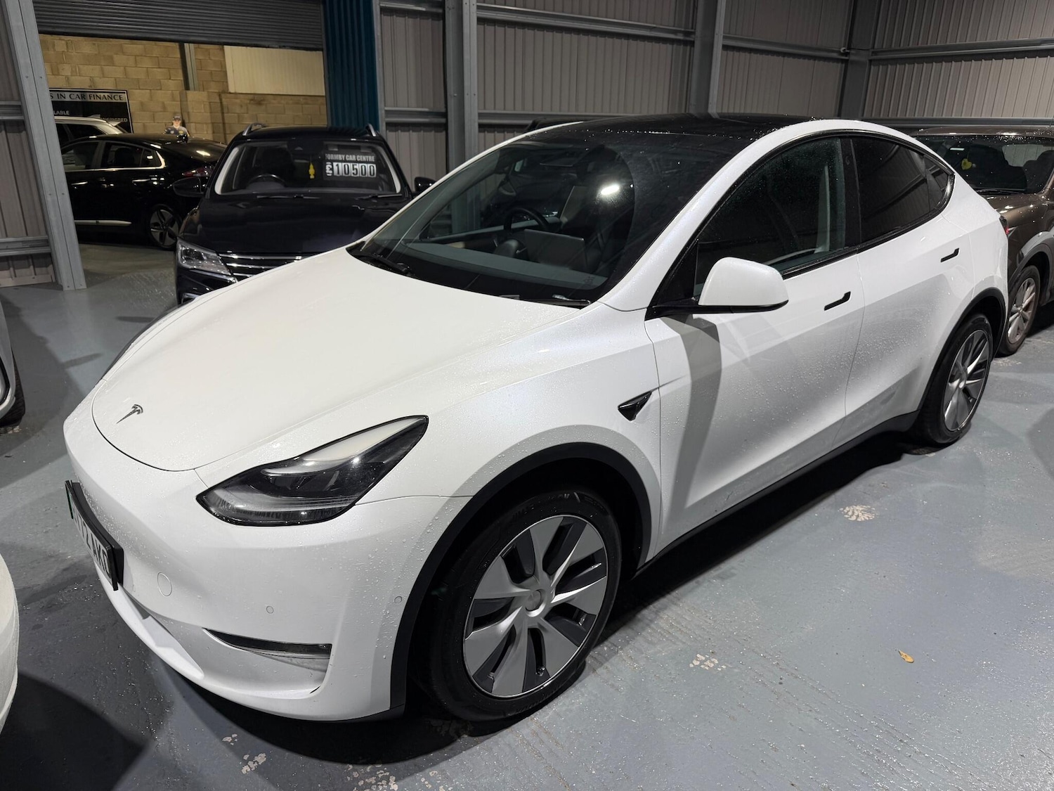 Used Tesla Model Y 2022 for sale - 76976440: Photo 2