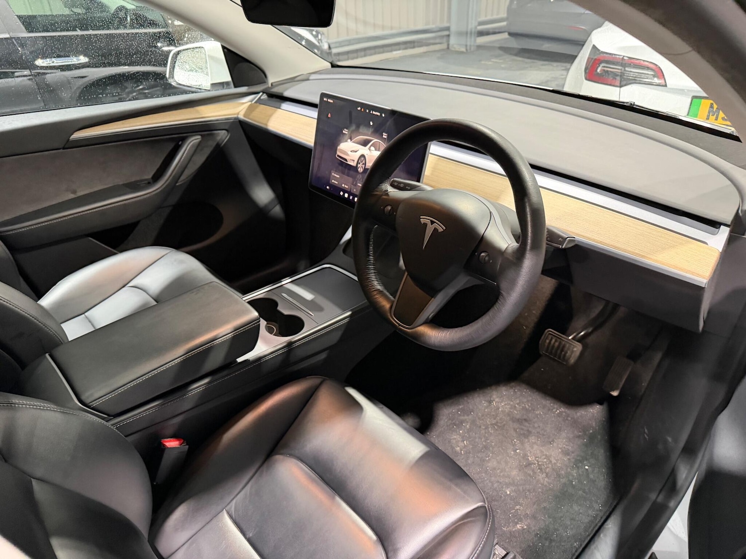 Used Tesla Model Y 2022 for sale - 76976440: Photo 4