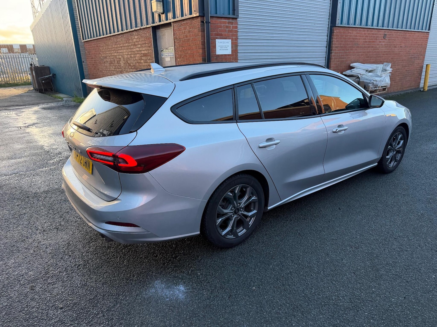 Used Ford Focus 2022 for sale - 76965136: Photo 3