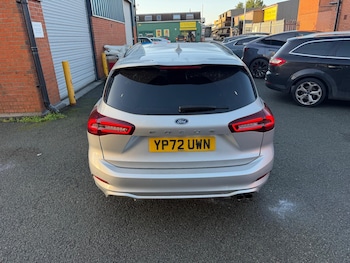 Used Ford Focus 2022 for sale - 76965136: Photo