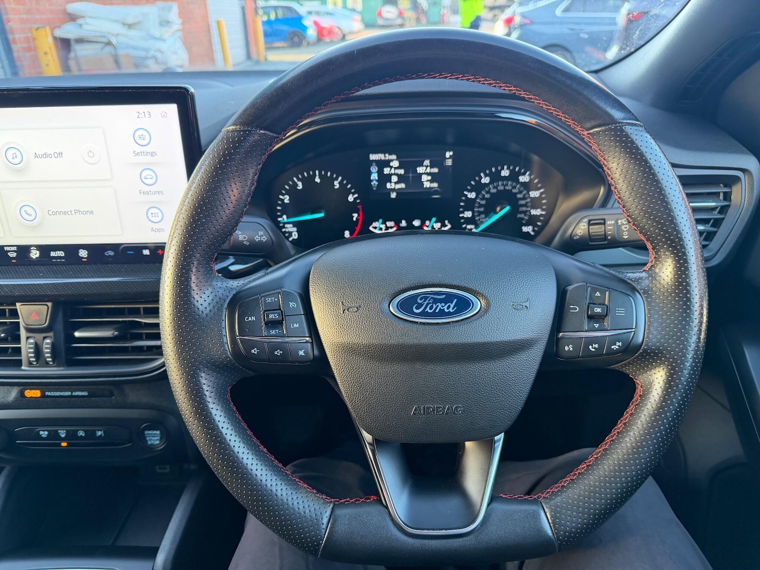 Used Ford Focus 2022 for sale - 76965136: Photo 9