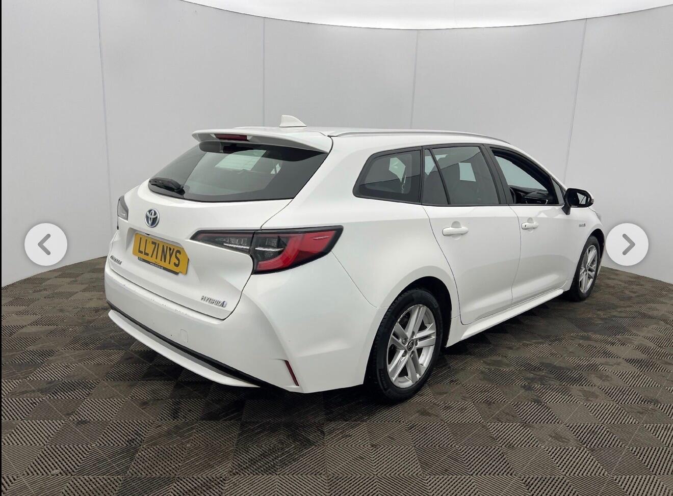 Used Toyota Corolla for sale - 77305208: Photo 2