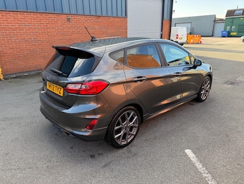 Used Ford Fiesta 2022 for sale - 76610144: Photo