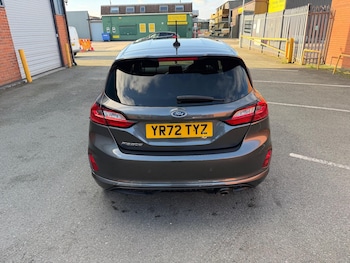 Used Ford Fiesta 2022 for sale - 76610144: Photo