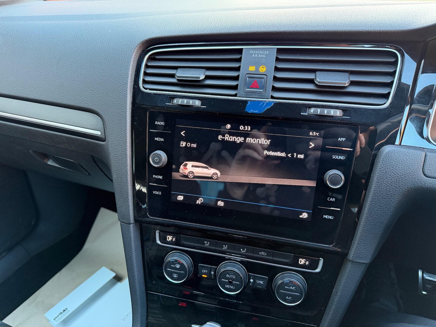 Used Volkswagen Golf 2018 for sale - 77278952: Photo 18