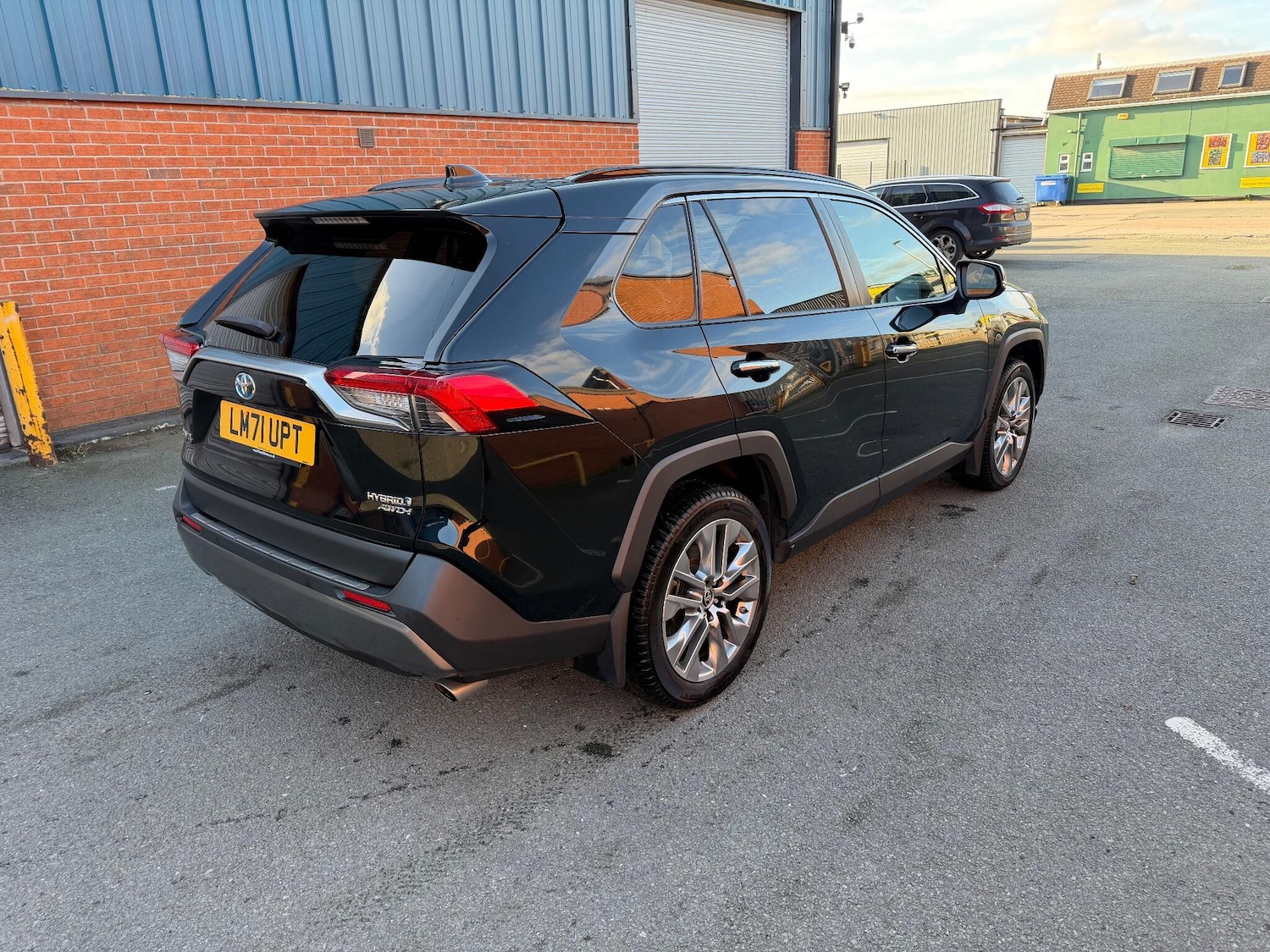 Used Toyota RAV4 2021 for sale - 77040697: Photo 3