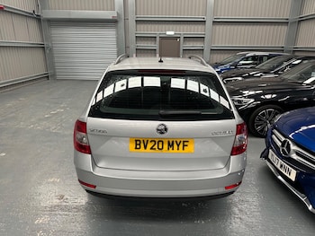 Used Skoda Octavia 2020 for sale - 75965532: Photo
