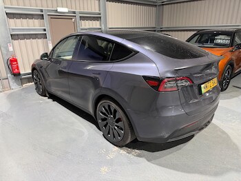 Used Tesla Model Y 2022 for sale - 76965499: Photo