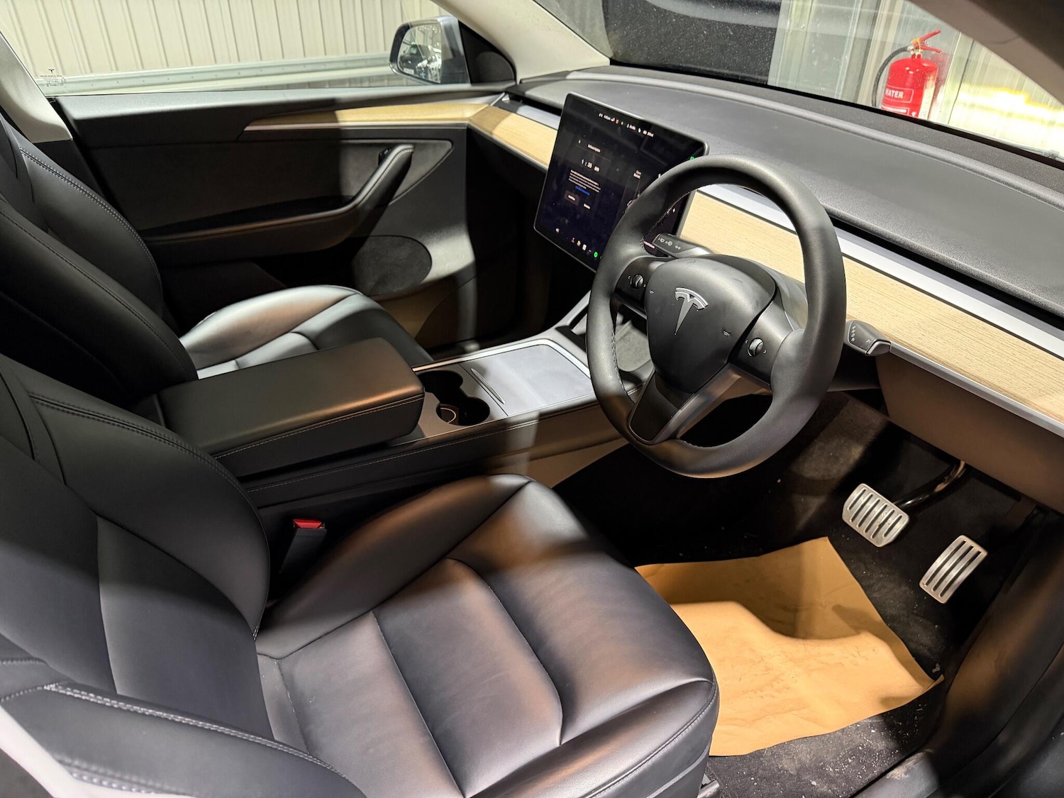 Used Tesla Model Y for sale - 76965499: Photo 5