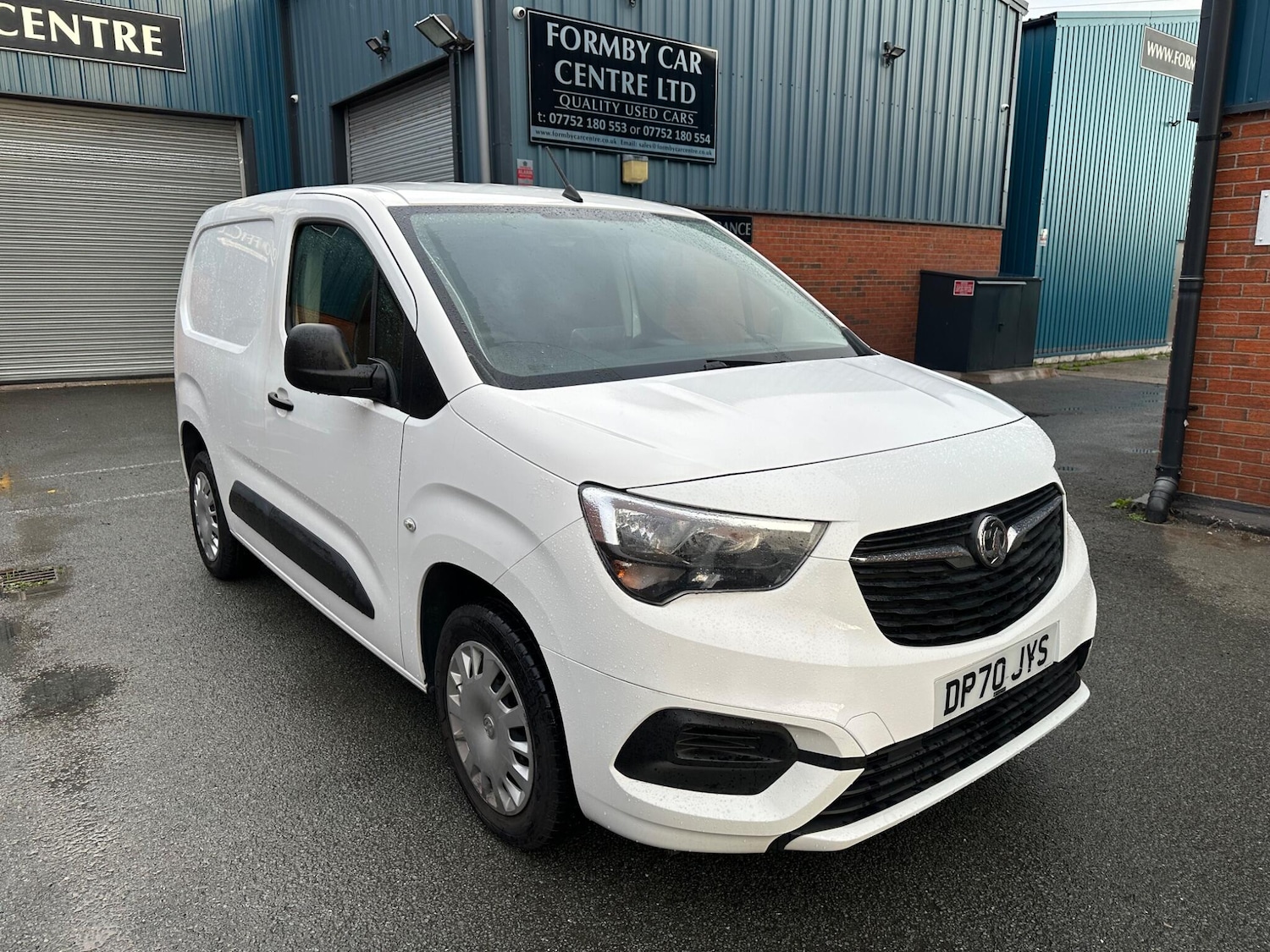 Used Vauxhall Combo 2020 for sale - 76610153: Photo 1