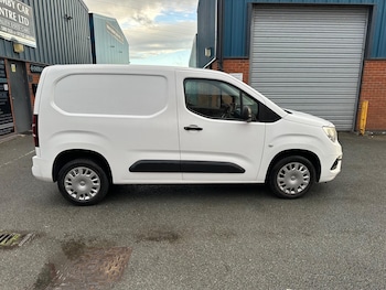 Used Vauxhall Combo 2020 for sale - 76610153: Photo