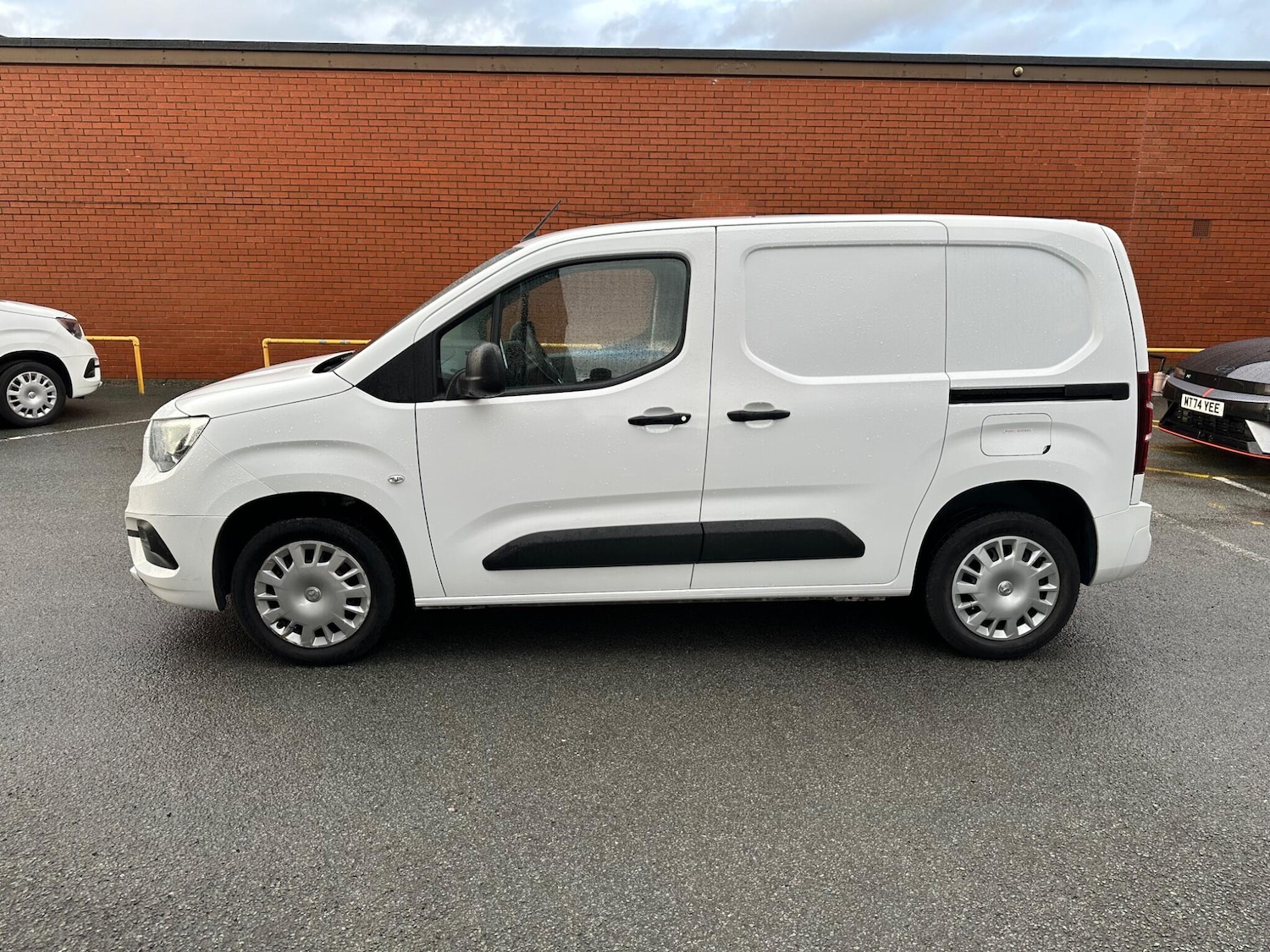 Used Vauxhall Combo 2020 for sale - 76610153: Photo 6
