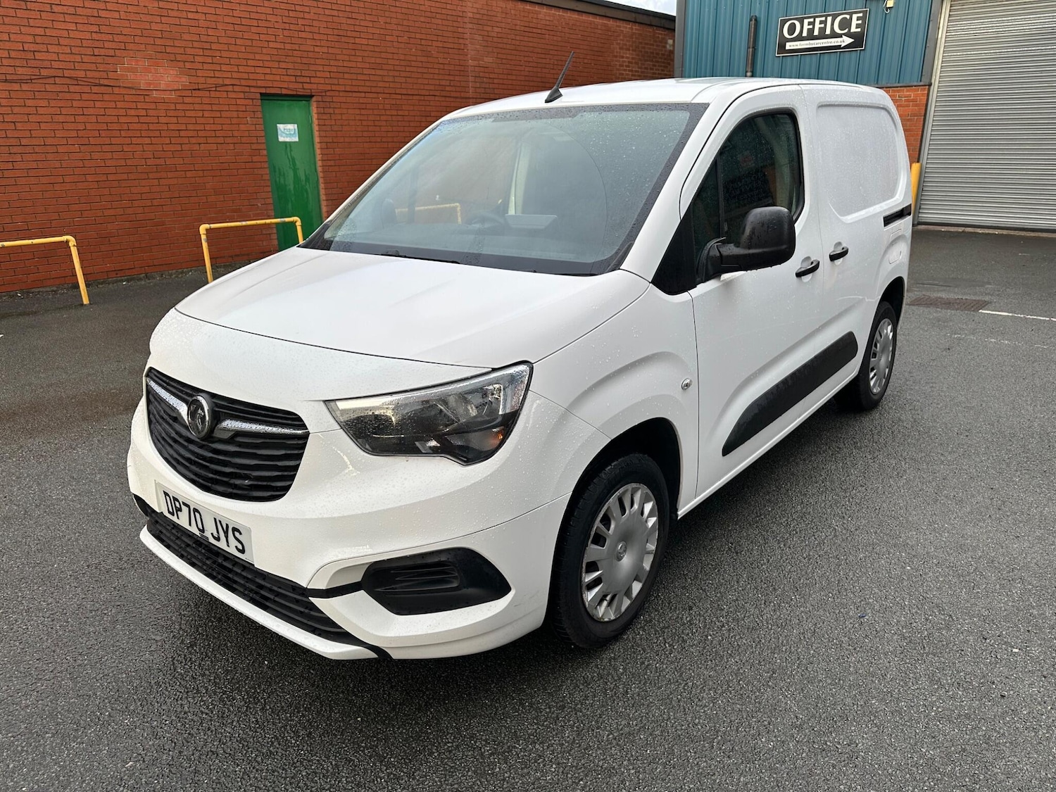 Used Vauxhall Combo 2020 for sale - 76610153: Photo 7