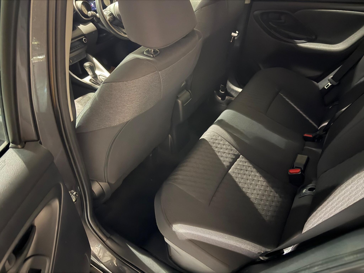 Used Toyota Yaris 2021 for sale - 77156528: Photo 11