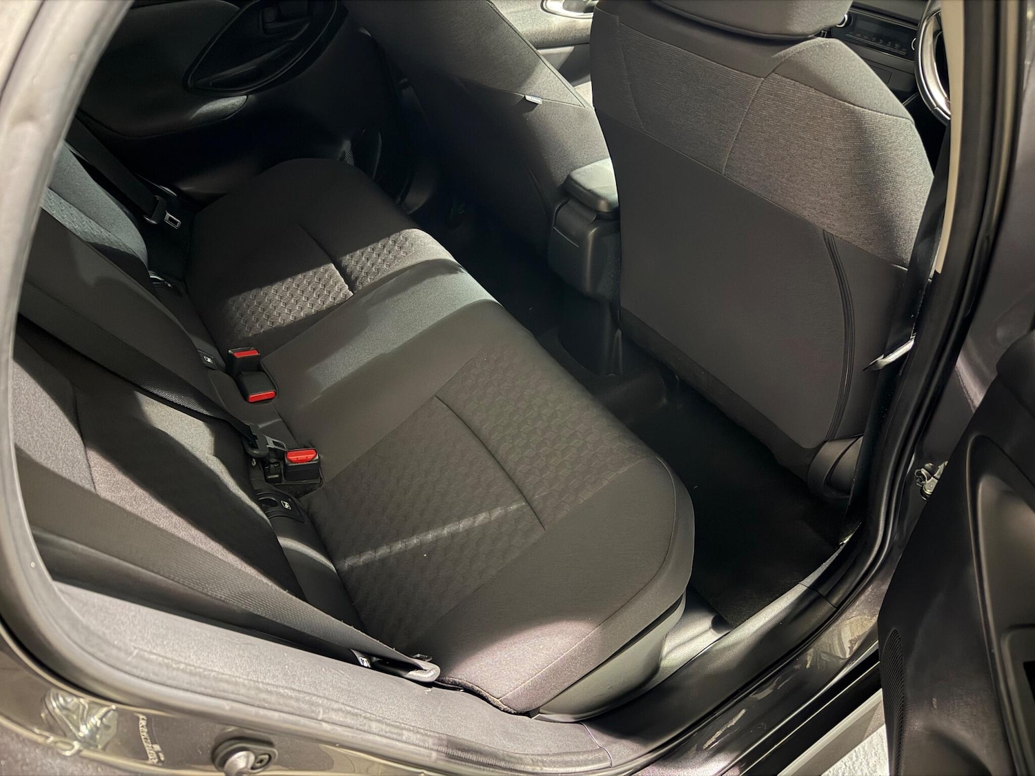 Used Toyota Yaris 2021 for sale - 77156528: Photo 9