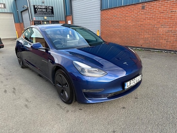 Tesla - Model 3
