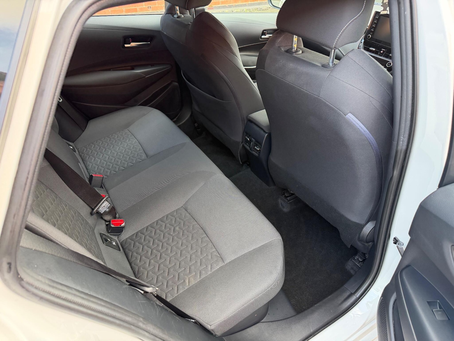 Used Toyota Corolla 2019 for sale - 76667144: Photo 12