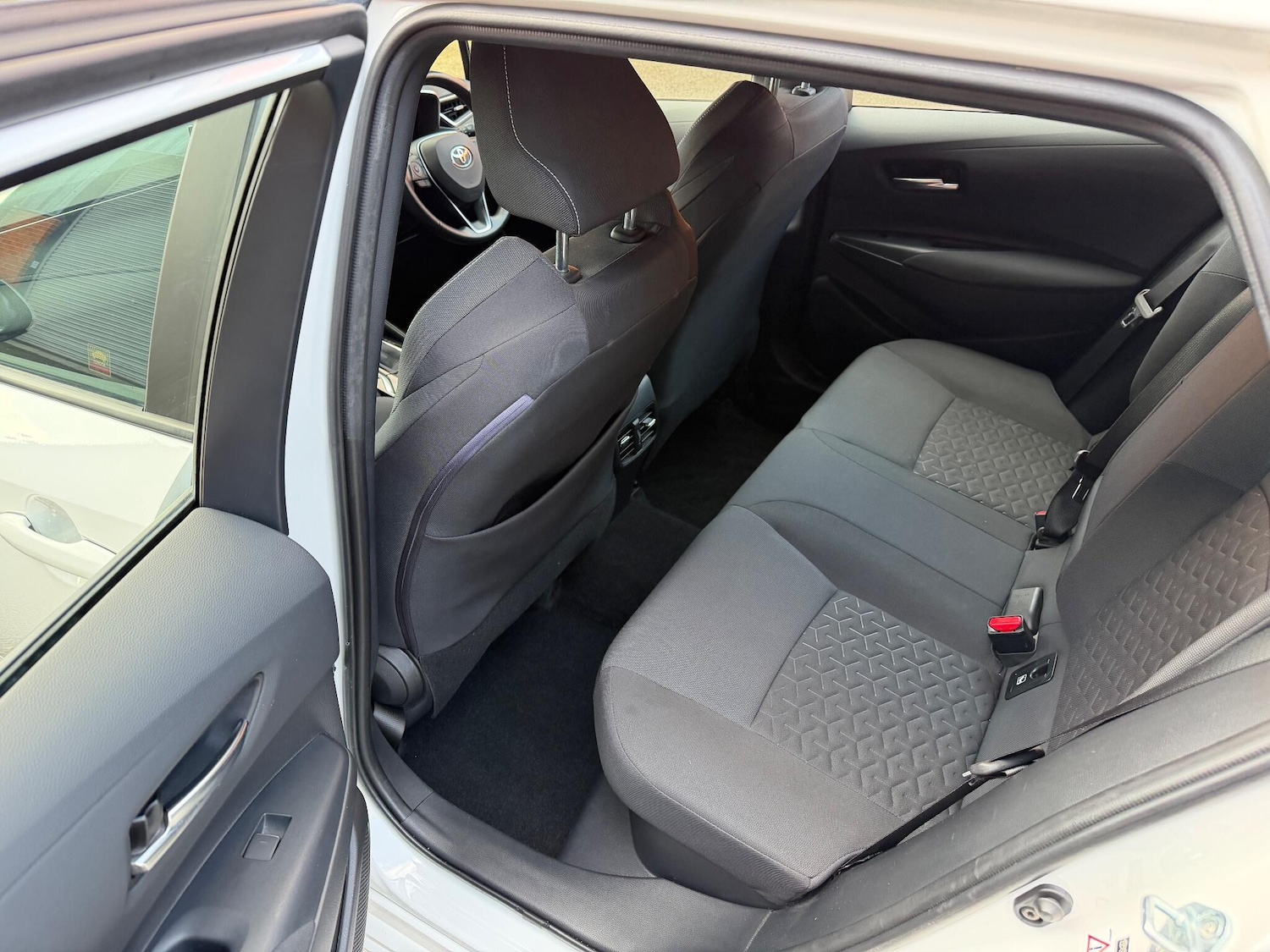 Used Toyota Corolla 2019 for sale - 76667144: Photo 14