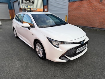 2019 (19) - 1.8 VVT-i Hybrid Icon Tech 5dr CVT