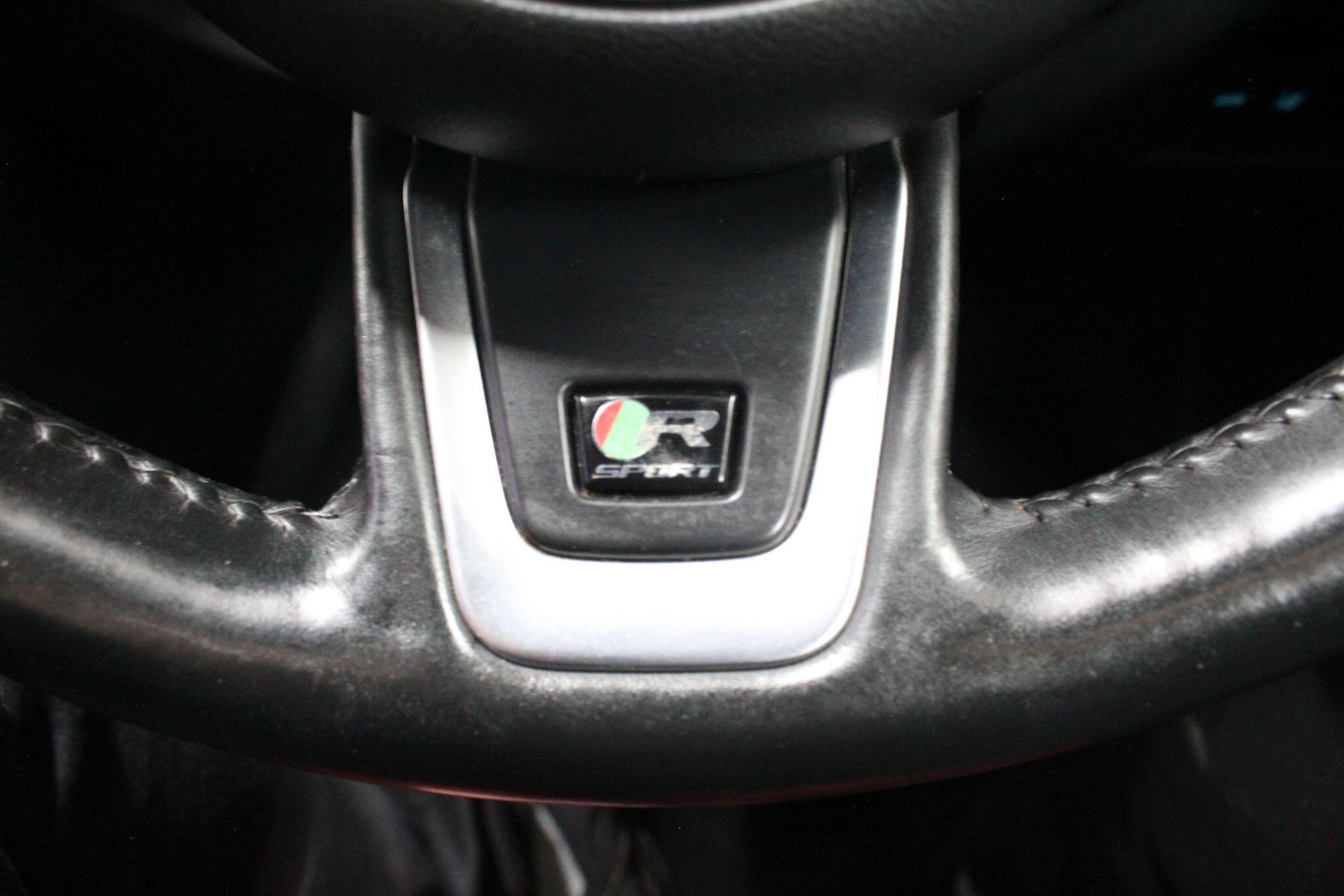 Used Jaguar XE 2016 for sale - 76138497: Photo 44