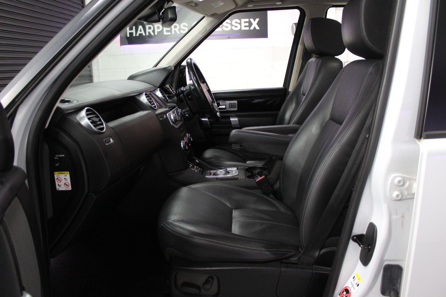 Used Land Rover Discovery 4 2016 for sale - 77215543: Photo 13