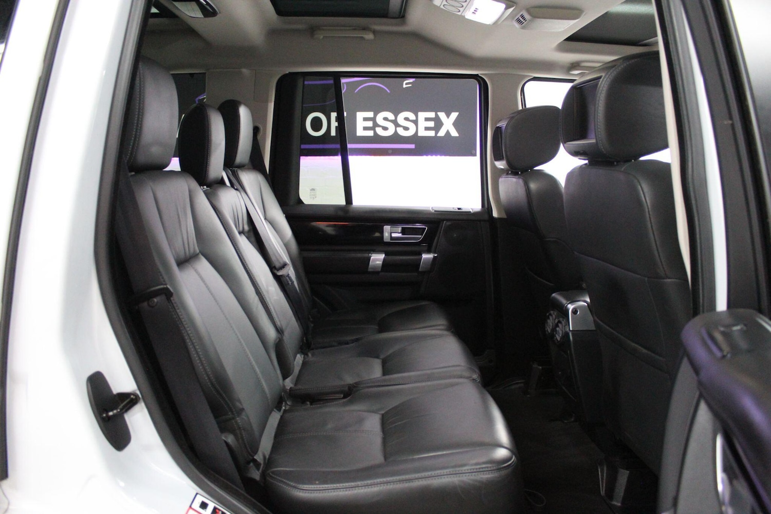 Used Land Rover Discovery 4 2016 for sale - 77215543: Photo 15