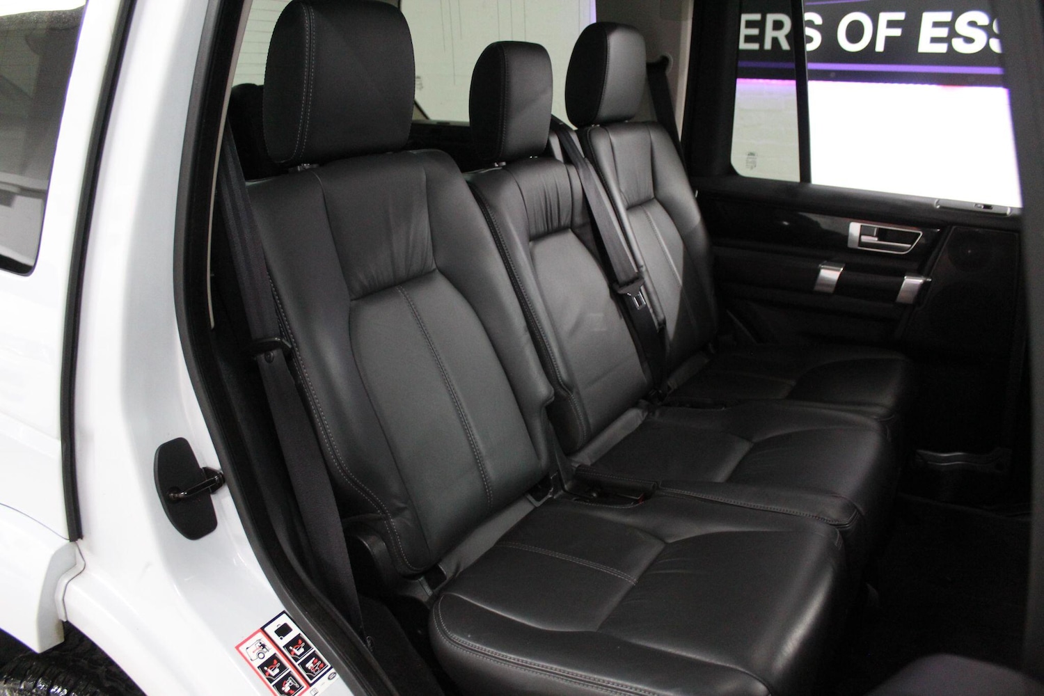 Used Land Rover Discovery 4 2016 for sale - 77215543: Photo 16