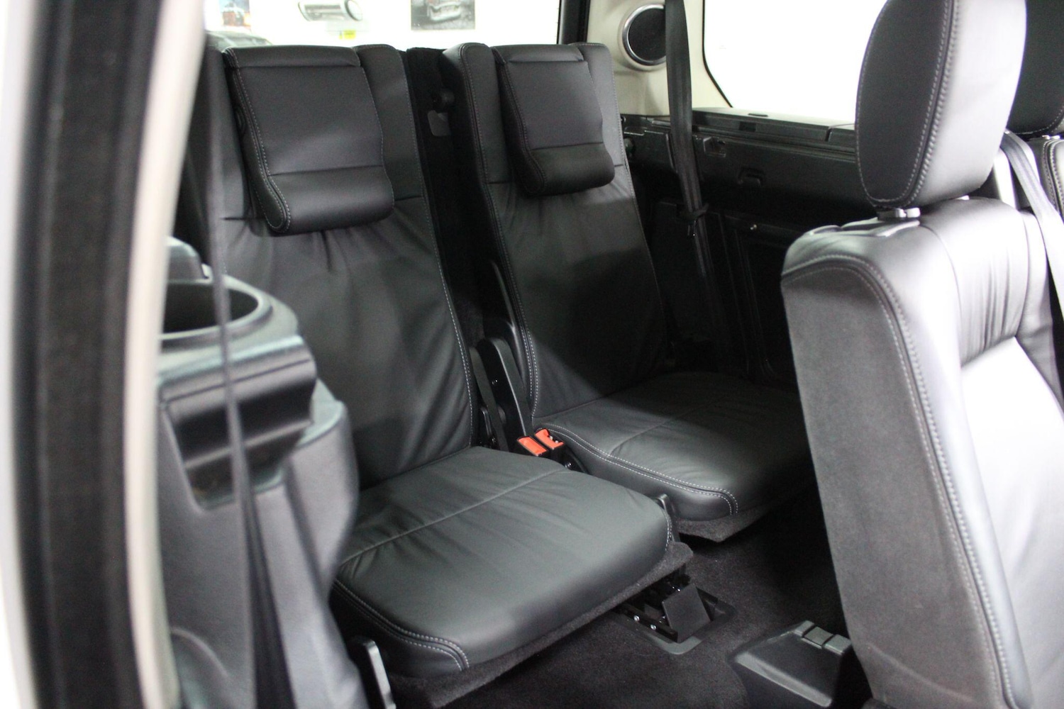 Used Land Rover Discovery 4 2016 for sale - 77215543: Photo 20