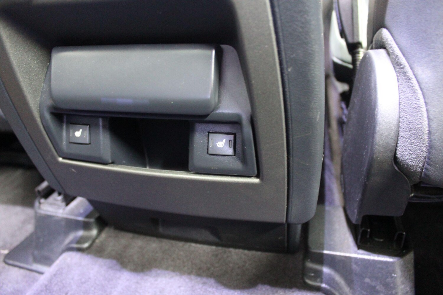 Used Land Rover Discovery 4 2016 for sale - 77215543: Photo 42