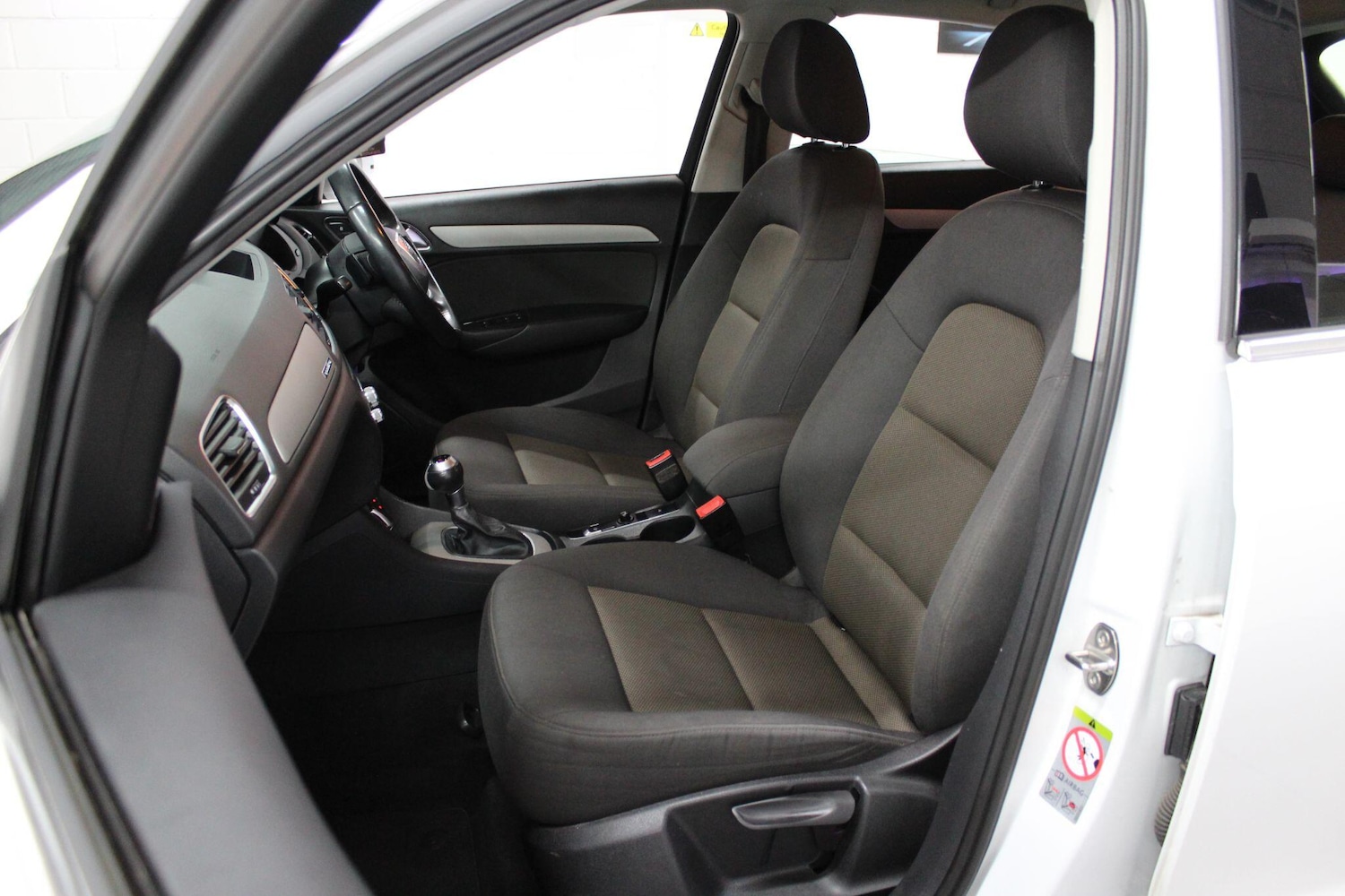 Used Audi Q3 2014 for sale - 76976660: Photo 14