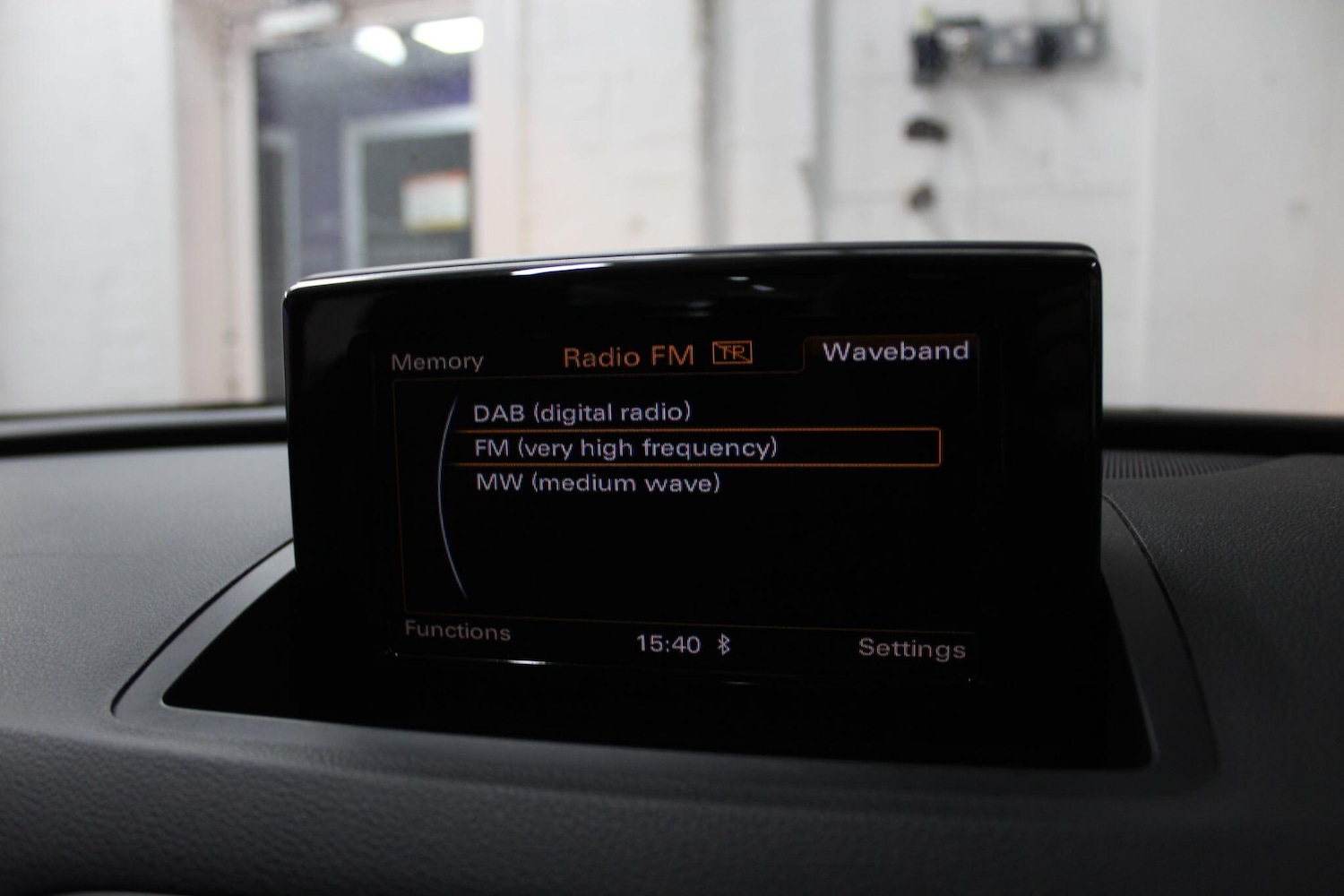 Used Audi Q3 2014 for sale - 76976660: Photo 25