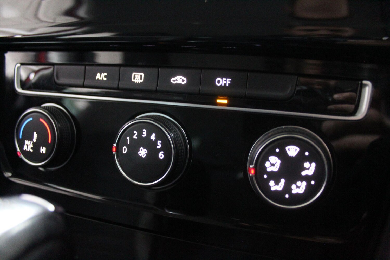 Used Volkswagen Golf for sale - 77683866: Photo 36